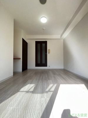 【洋室】 | ミストラル本町ウエスト