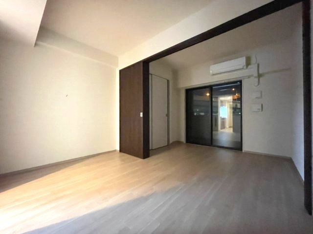パークアクシス名古屋山王橋　名古屋市賃貸　仲介手数料無料の居間・リビング