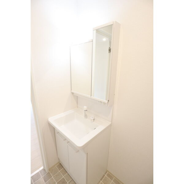 シェリム新瑞橋サウス　名古屋市賃貸　仲介手数料無料の洗面所