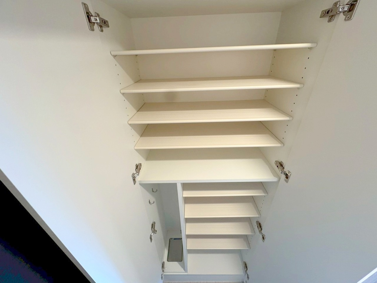 プレサンス新大阪ジェイズの収納