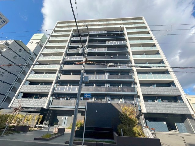 プレサンス新大阪ジェイズの外観