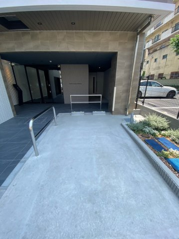 SHOKEN Residence名古屋<泉>　名古屋市賃貸　仲介手数料無料の駐車場