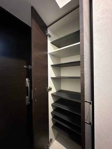 axis nagoya sw　名古屋市賃貸　仲介手数料無料の収納