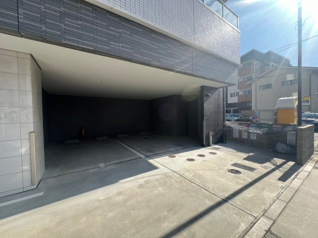 レジデンス ユウキ　名古屋市賃貸 仲介手数料無料の駐車場
