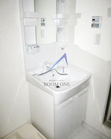 アミル中十条の洗面所|独立洗面台です。