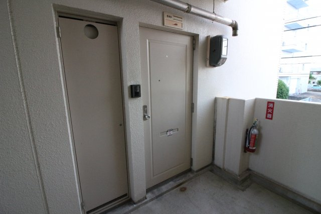 【玄関】 | エクセレンス上野