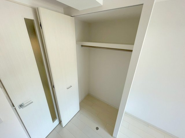 アドバンス新大阪ラシュレの収納