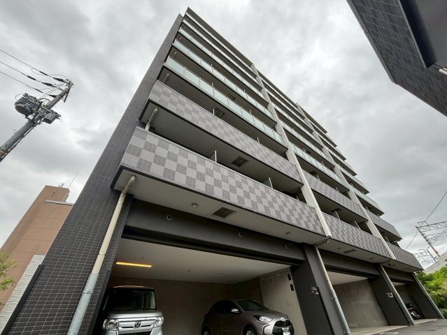 ファステート北大阪ラッセルの外観