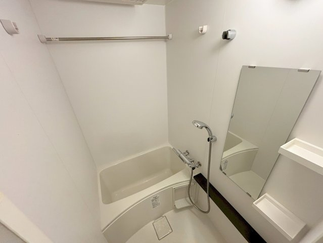 ファステート北大阪ラッセルの浴室