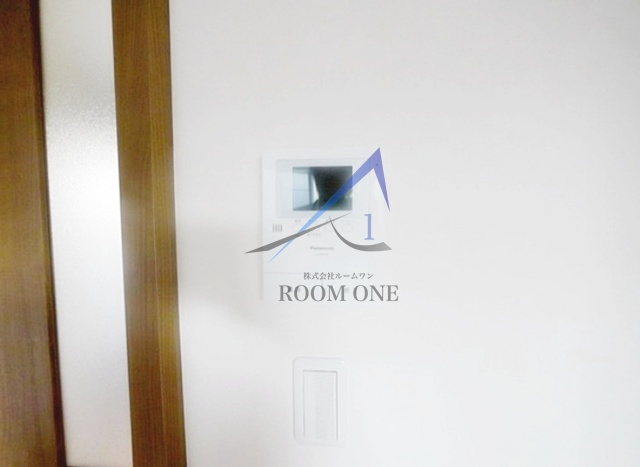 フレスコ志茂駅前のセキュリティ|モニター付きインターホンです。