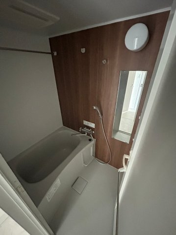 クレヴィスタ梅島の浴室