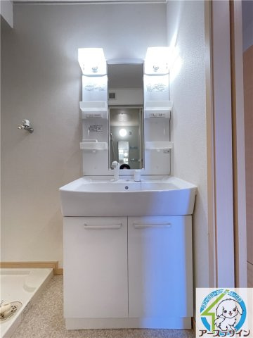 トレ　テゾーロの独立洗面台|※類似部屋