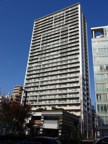 ライオンズ四谷タワーゲートの外観