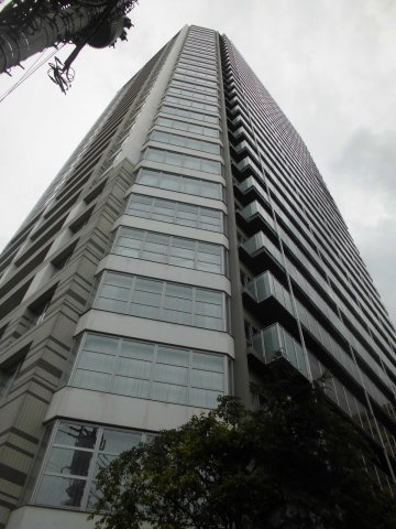 ライオンズ四谷タワーゲートの外観