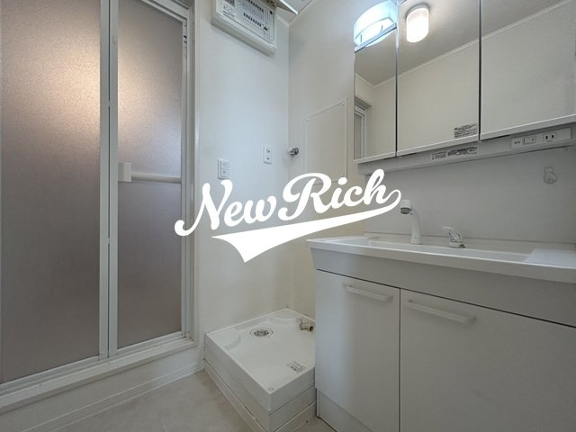 前橋市鳥羽町のアパートの独立洗面台