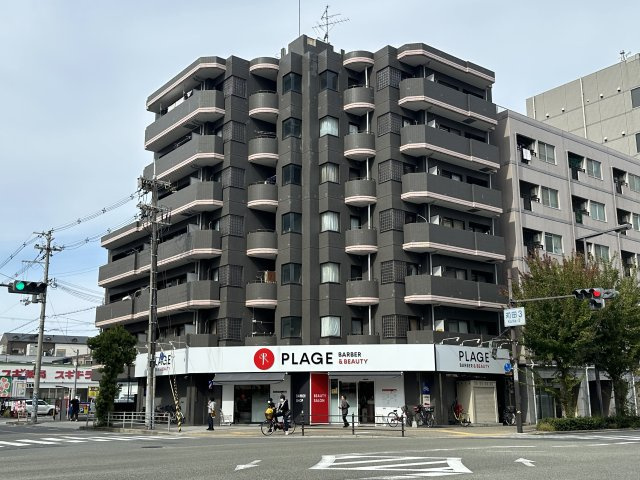 ラフォーレ我孫子筋のエントランス