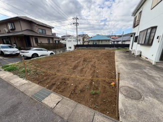 【前面道路含む現地写真】 | グランファミーロ上座 | 公園・商業施設・交通が揃う生活利便性の敷地。建築条件付きで安心して理想の住まいを実現できます！