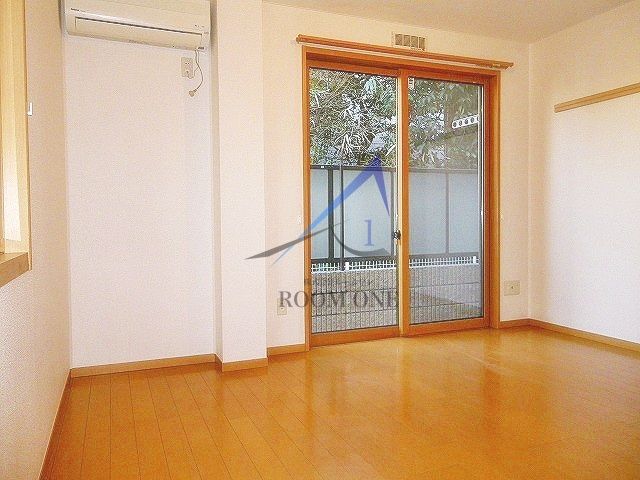 アルフレンテの寝室|寝室です。