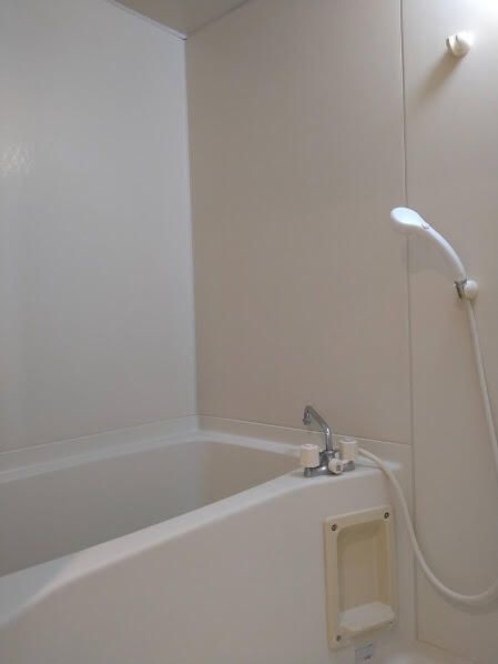 川原ビルの浴室