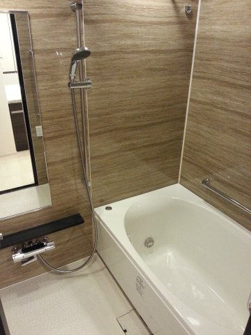 ウェリス六本木の浴室