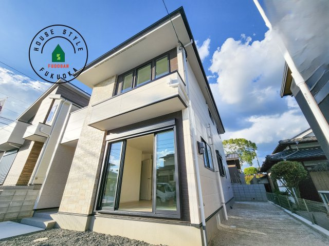 太宰府市高雄6丁目第3-2棟(2号棟)の外観|デザイン性のある外観です。