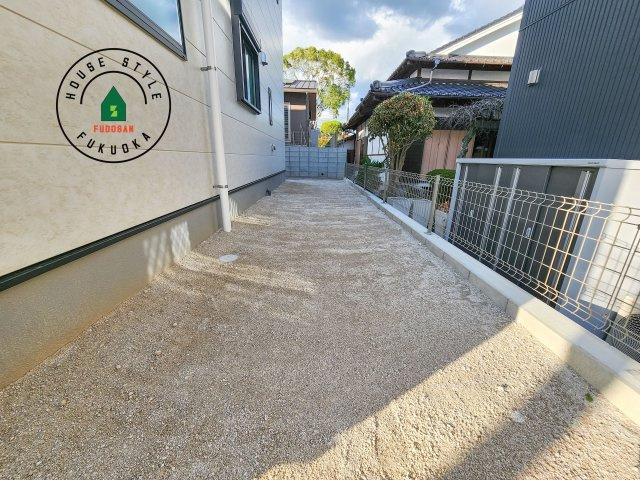 太宰府市高雄6丁目第3-2棟(2号棟)の庭|お庭で自由な時間を過ごせます。