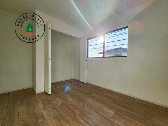 太宰府市高雄6丁目第3-2棟(1号棟)の子供部屋|穏やかな光が差し込む室内には、穏やかな時間が流れます。