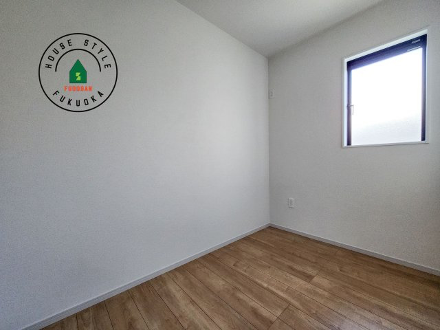 太宰府市高雄6丁目第3-2棟(1号棟)の和室|将来的に、琉球畳を引きまして和室風にすることも可能です。