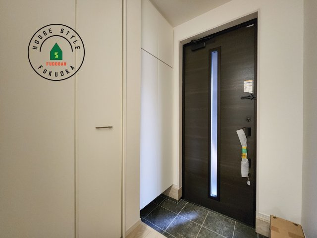 福岡市西区小戸3丁目第4-3棟(1号棟)の内観：施工例|二重ロックでしっかり防犯対策ができます。