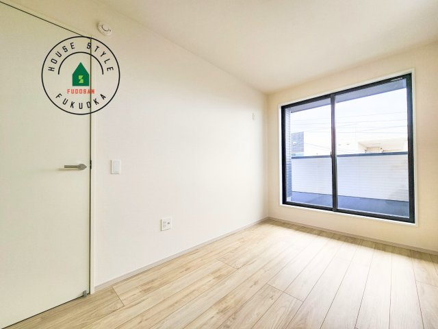 福岡市東区千早1丁目第2-2棟(1号棟)の内観：施工例|将来的に、琉球畳を引きまして和室風にすることも可能です。