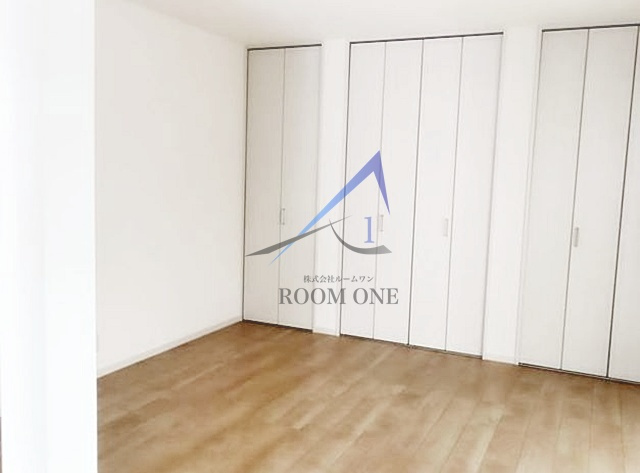 Ｋｈａｚａｎａ　Ｙａｍａｚａｋｉの寝室|寝室です。