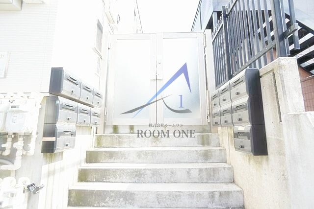 サークルハウス江古田弐番館のエントランス|エントランスです。