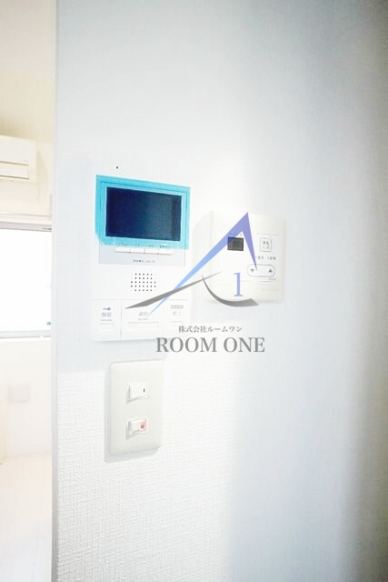 サークルハウス江古田弐番館のセキュリティ|モニター付きインターホンです。