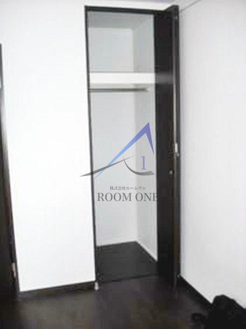 メゾン　アイの収納|キッチン上部収納です。