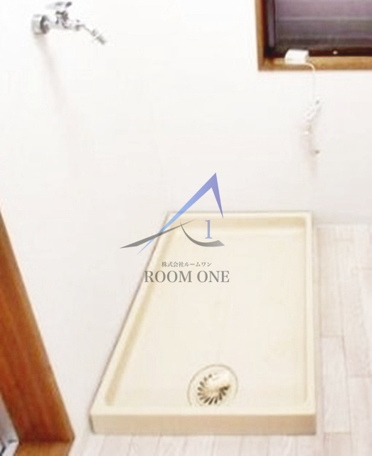 南荘の設備|洗濯機置き場です。