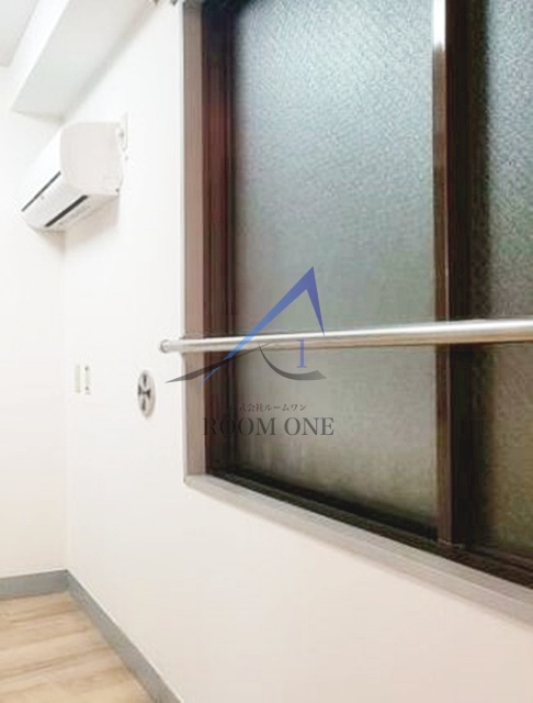 ＺＦ－１ビルの居間・リビング|洋室のお部屋です。