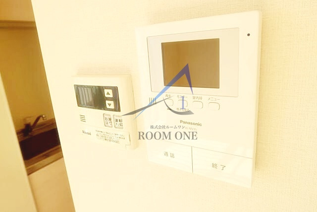 カーサ　ビアンカ　トキワダイのセキュリティ|モニター付きインターホンです。