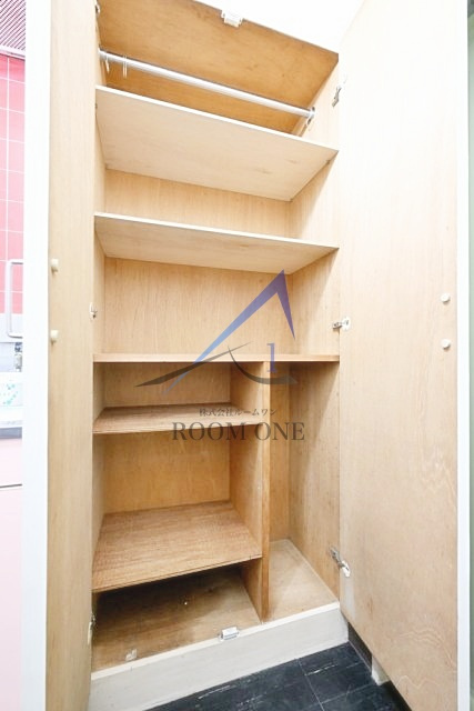 ネオハイシティ豪徳寺			の収納|収納です。