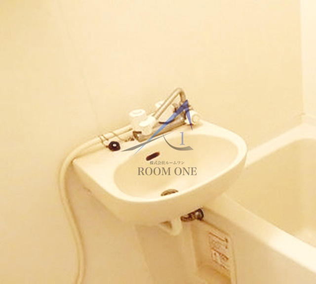 Ｙ’ｓ　ＨＯＵＳＥの洗面所|洗面台です。