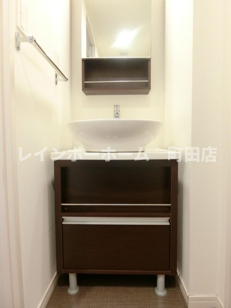 リブリ・ブランドール湘南台※初期費用分割あと払いサービス利用可能物件の独立洗面台