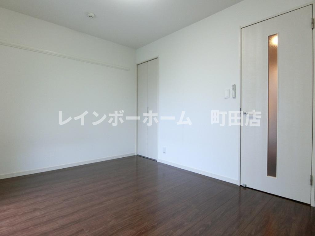 リブリ・ブランドール湘南台※初期費用分割あと払いサービス利用可能物件の居間・リビング