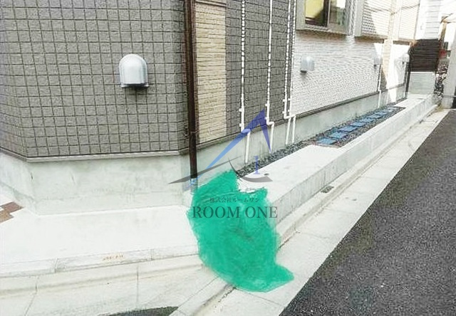 セラ上池袋のその他共用部分|敷地内ゴミ置き場です。