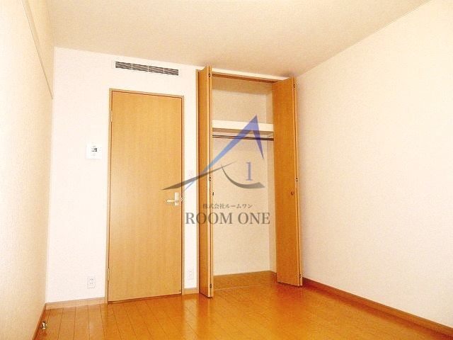 ブライトMの居間・リビング|洋室のお部屋です。