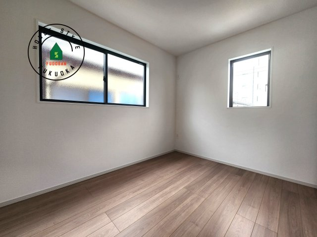 福岡市西区石丸3丁目第2-2棟（2号棟）　の子供部屋|穏やかな光が差し込む室内には、穏やかな時間が流れます。