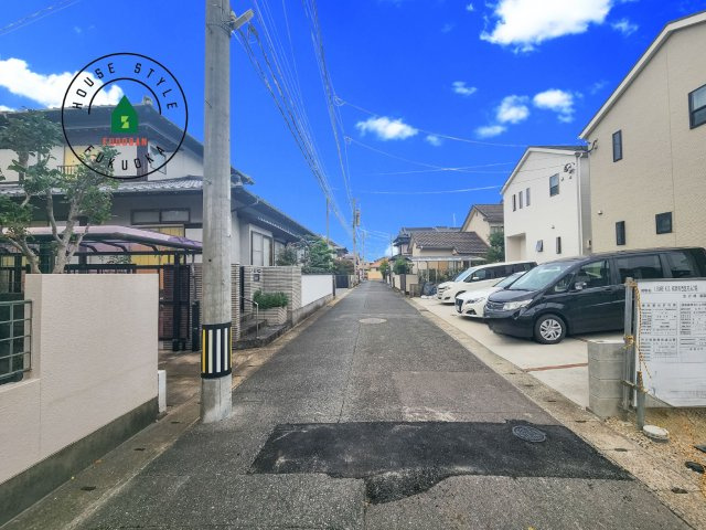 福岡市西区石丸3丁目第2-2棟（1号棟）　の前面道路含む現地写真|前面道路です。