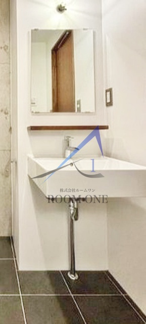 藤和六本木コープⅡの洗面所|洗面台です。