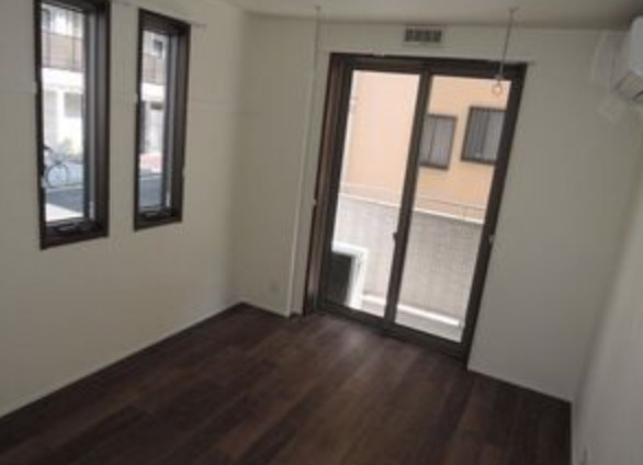 フィカーサ　いちょうの木の寝室