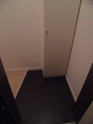 メゾン中島の玄関