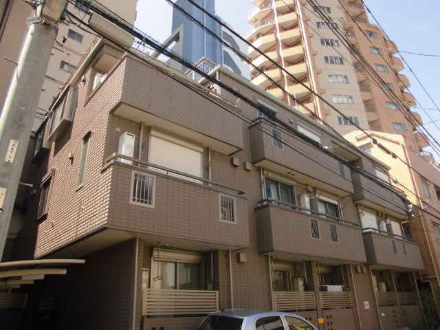 メゾン中島の外観