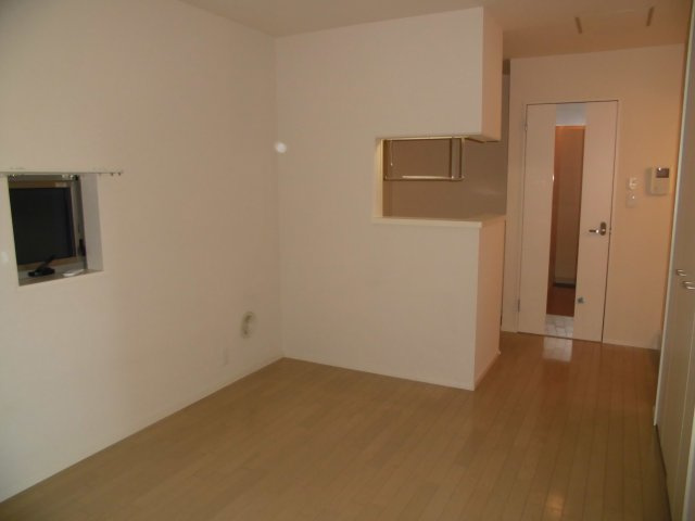 メゾン中島の洋室